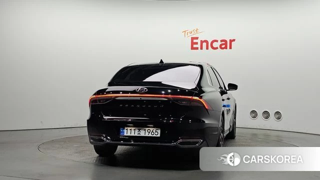 Hyundai The New Grandeur IG Hybrid id 4495977 из Кореи 25
