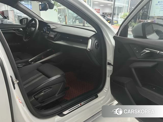 Audi A3 id 4234880 из Китая 7