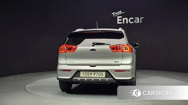 Kia Niro id 3396827 из Кореи 14