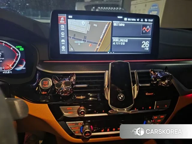 BMW 5 Series (G30) 2022 Белый из Кореи, фото 4