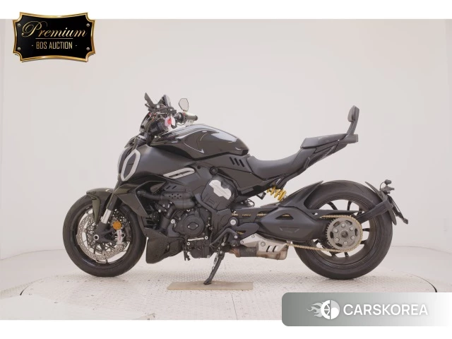 Ducati DIAVEL V4 2023 из Японии, фото 2