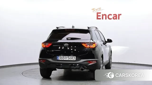 Kia Stonic id 3687745 из Кореи 14