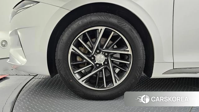 Hyundai The New Grandeur IG id 4855351 из Кореи 27