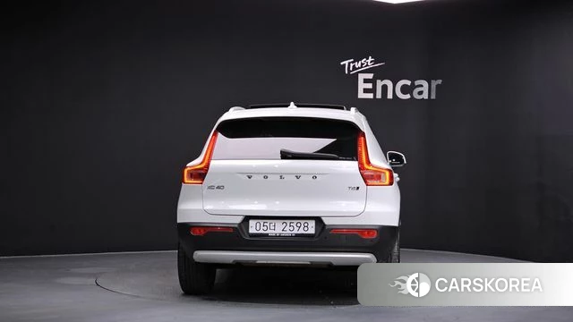 Volvo XC40 id 3853381 из Кореи 14