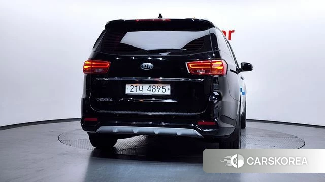 Kia The New Carnival id 3942746 из Кореи 14