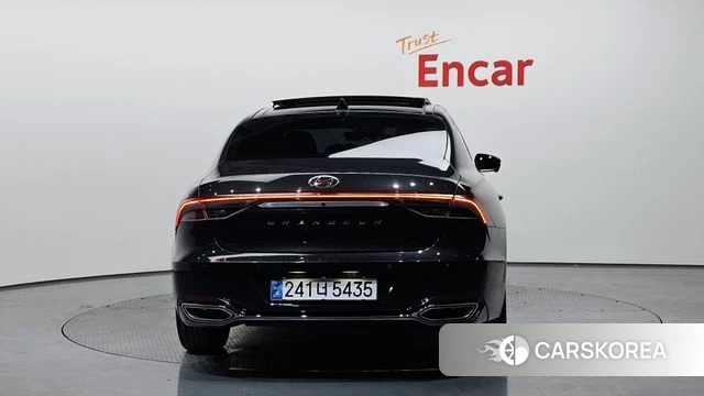 Hyundai The New Grandeur IG Hybrid id 3871709 из Кореи 14