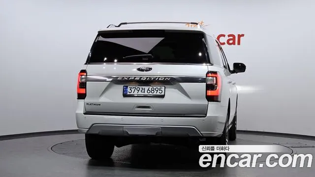 Ford Expeditation id 2686862 из Кореи 14