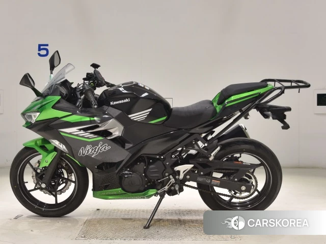 Проданный Kawasaki NINJA 400 2024 из Японии