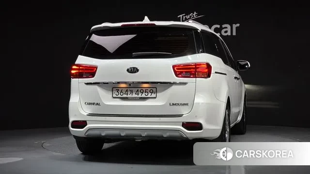 Kia The New Carnival id 3788879 из Кореи 14