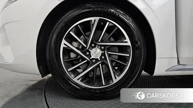 Hyundai The New Grandeur IG id 3736524 из Кореи 14