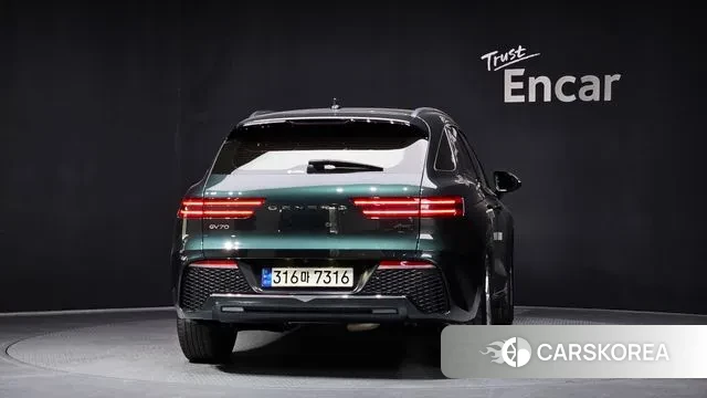 Genesis GV70 id 3519295 из Кореи 14