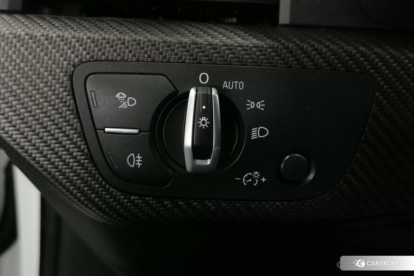 Audi A4L id 4413244 из Китая 18