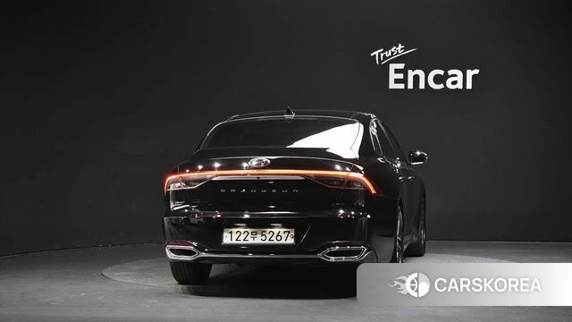 Hyundai The New Grandeur IG id 4943635 из Кореи 24