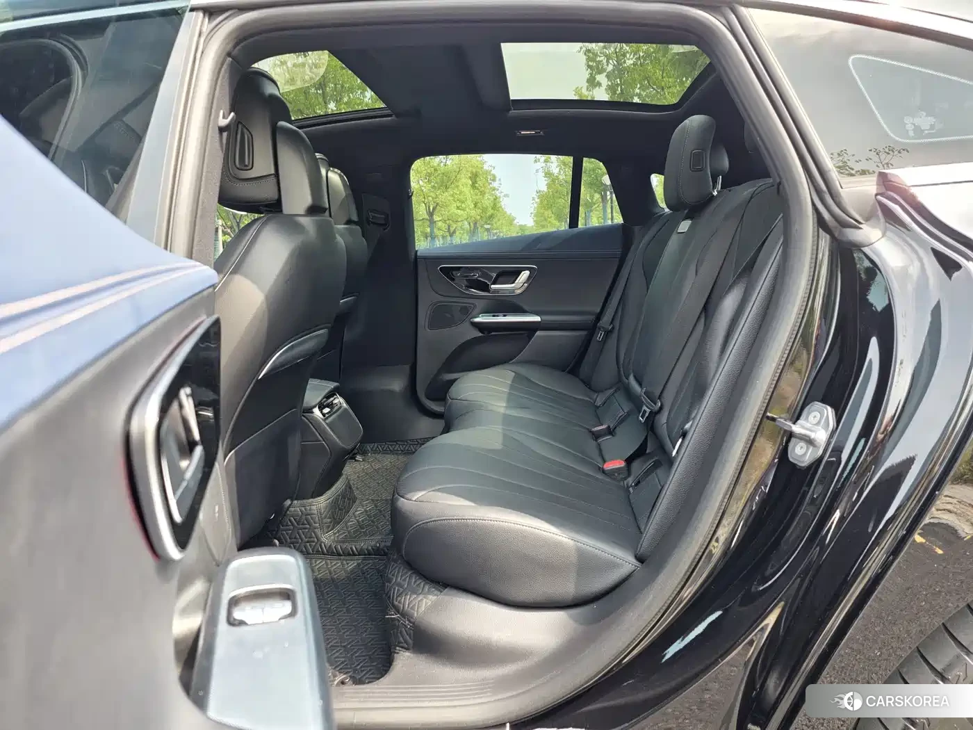 Mercedes-Benz EQE id 4679873 из Китая 17