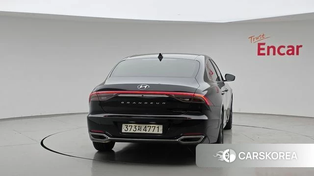 Hyundai The New Grandeur IG Hybrid id 4535822 из Кореи 14