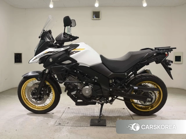 Suzuki V-STROM 650 XT 2022 из Японии, фото 2