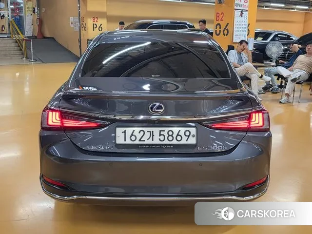 Lexus ES300h 7th generation id 3012217 из Кореи 14