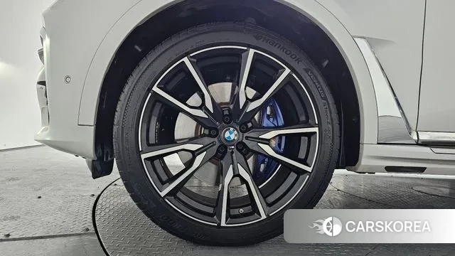 BMW X7 (G07) id 3696877 из Кореи 14