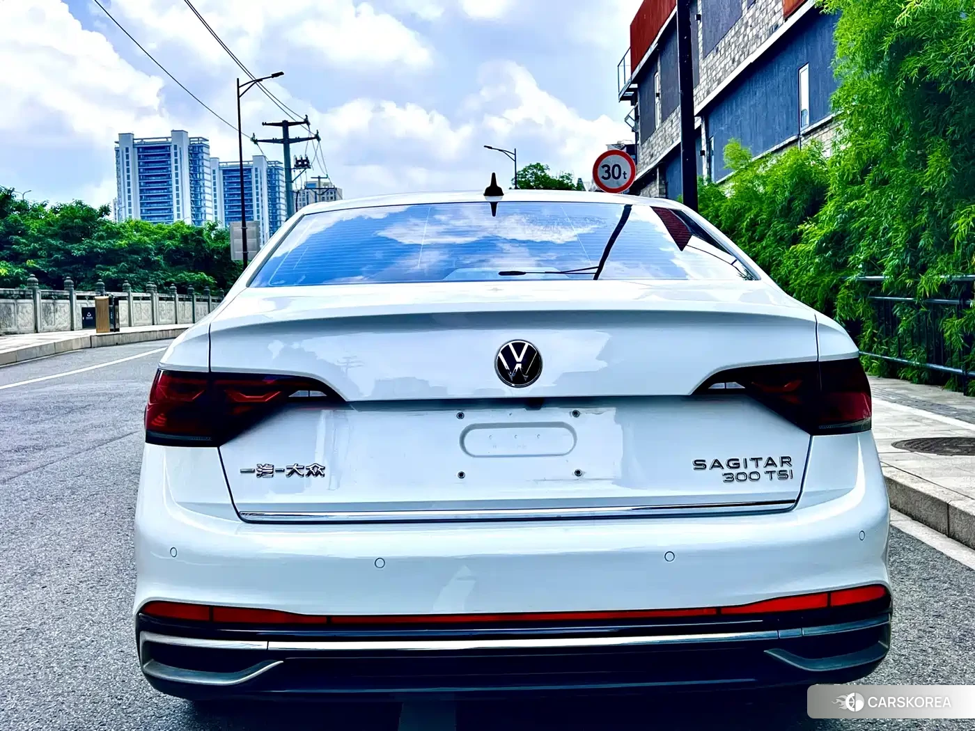 Volkswagen Sagitar id 4570542 из Китая 10