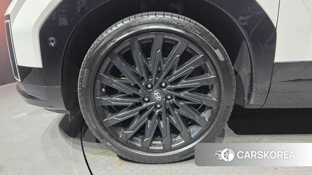 Hyundai Santa Fe (MX5) id 4505817 из Кореи 32