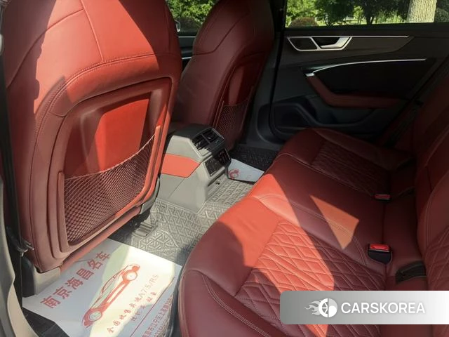 Audi S7 2021 Черный из Китая, фото 4