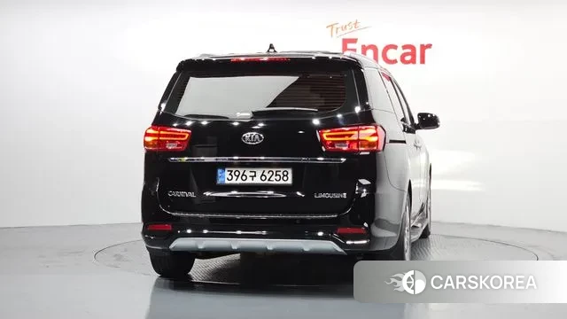 Kia The New Carnival id 3546720 из Кореи 14