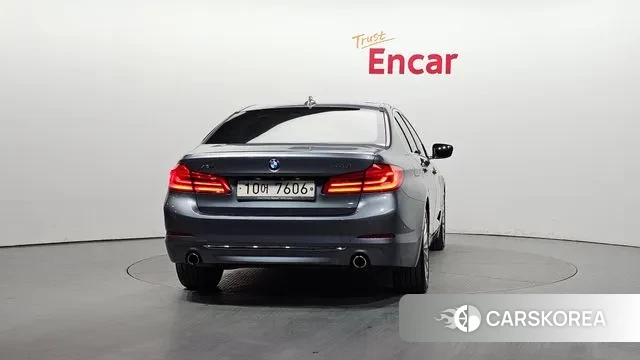 BMW 5 Series (G30) id 3330737 из Кореи 14