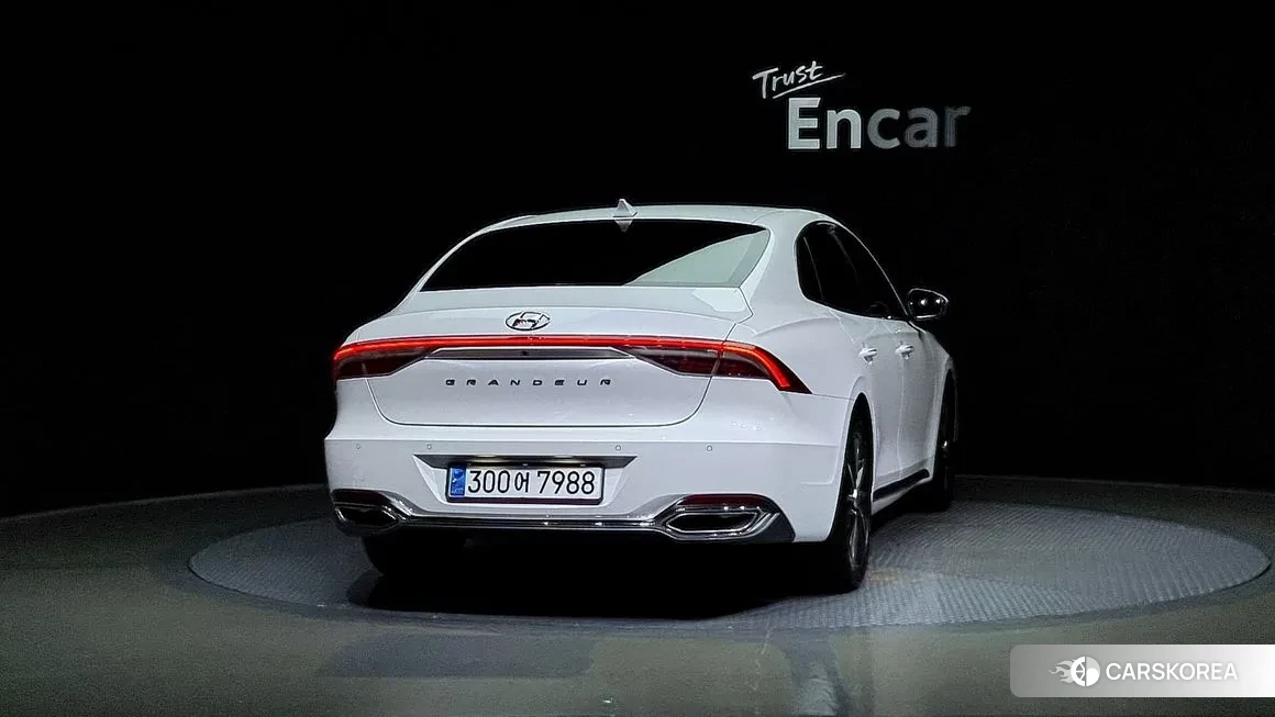 Hyundai The New Grandeur IG id 1819656 из Кореи 14