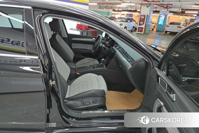 Volkswagen Magotan id 4278166 из Китая 11