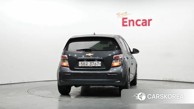 Chevrolet (GM Daewoo) The New Aveo Hatchback id 4351357 из Кореи 14