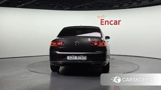 Volkswagen Passat GT (B8) id 3588550 из Кореи 14