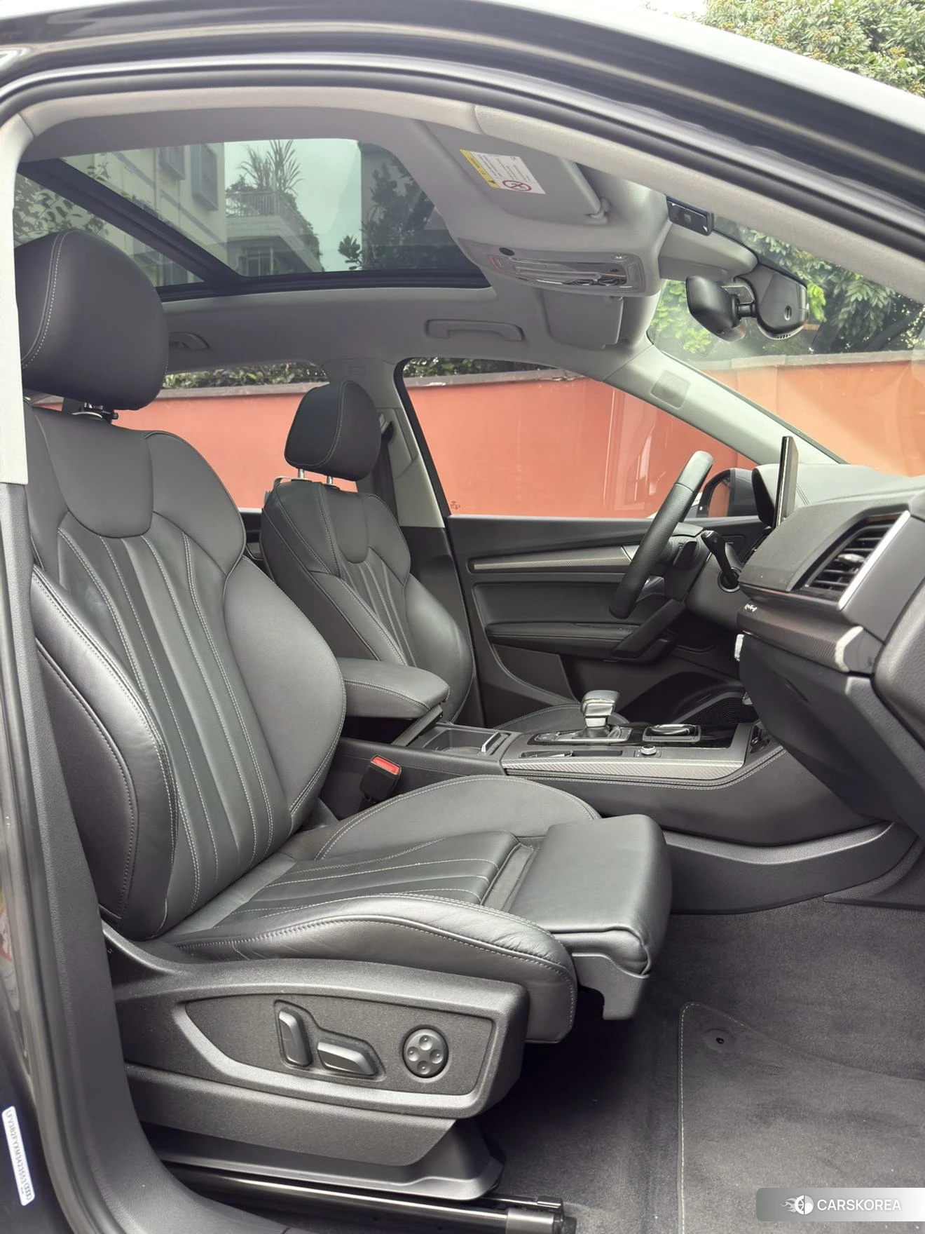 Audi Q5L id 4440727 из Китая 7