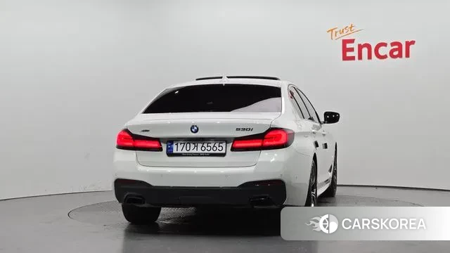 BMW 5 Series (G30) id 2930340 из Кореи 14
