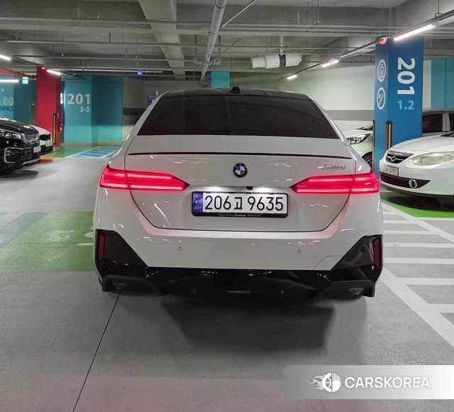 BMW 5 Series (G60) id 4243273 из Кореи 10