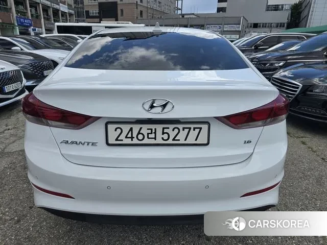Hyundai Avante AD id 2973549 из Кореи 11