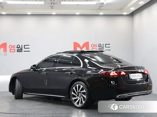 Mercedes-Benz E-Class W214 id 3517048 из Кореи 14