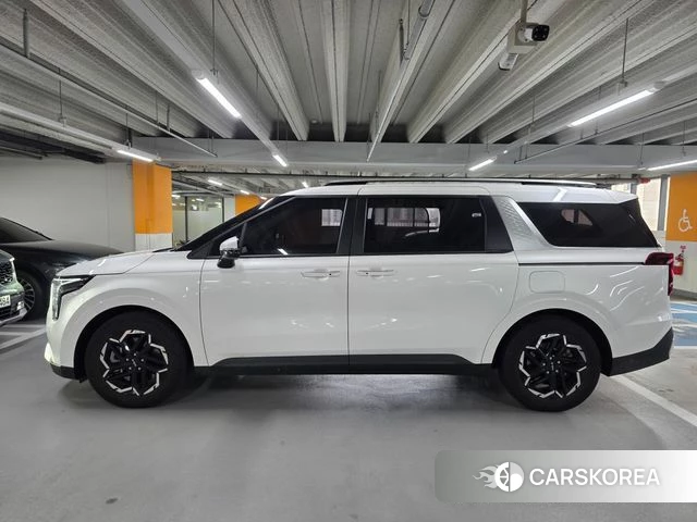 Kia The New Carnival 4th Generation 2025 Белый из Кореи, фото 4