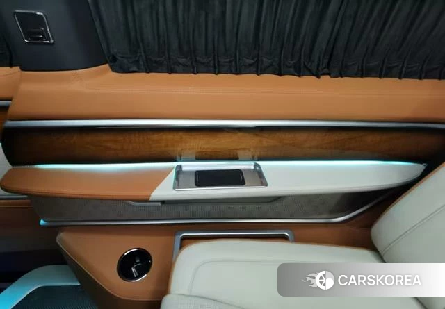 Toyota Hiace 2025 Черный из Китая, фото 4