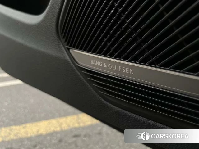 Audi S4 id 3869632 из Китая 10