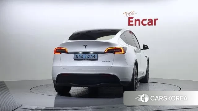 Tesla Model Y id 3232546 из Кореи 14