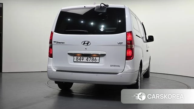 Hyundai The New Grand Starex id 4502373 из Кореи 14