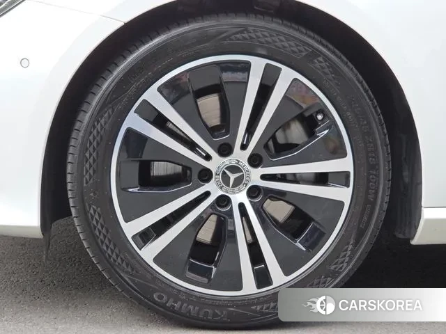 Mercedes-Benz E-Class W213 id 3214231 из Кореи 14