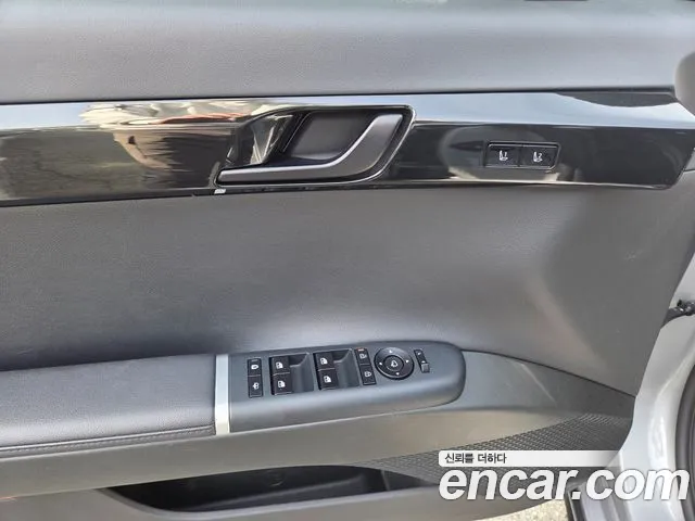 Hyundai Grandeur Hybrid (GN7) id 2659938 из Кореи 14