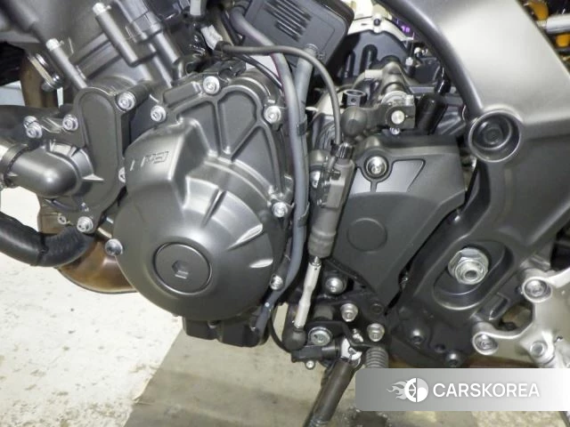 Engine photo