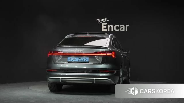 Audi e-Tron id 4580436 из Кореи 14