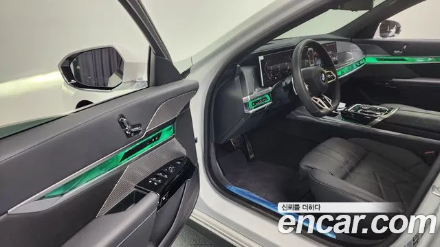 BMW 7 Series (G70) id 2681465 из Кореи 14