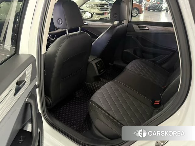 Volkswagen Sagitar 2023 Белый из Китая, фото 4