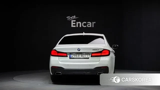 BMW 5 Series (G30) id 3597949 из Кореи 14