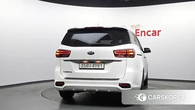 Kia The New Carnival id 4351048 из Кореи 14