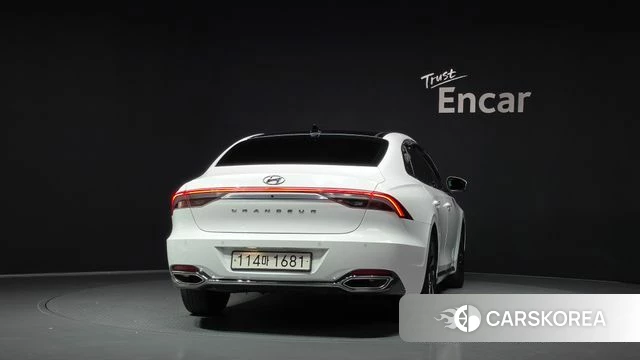 Hyundai The New Grandeur IG Hybrid id 4768843 из Кореи 30